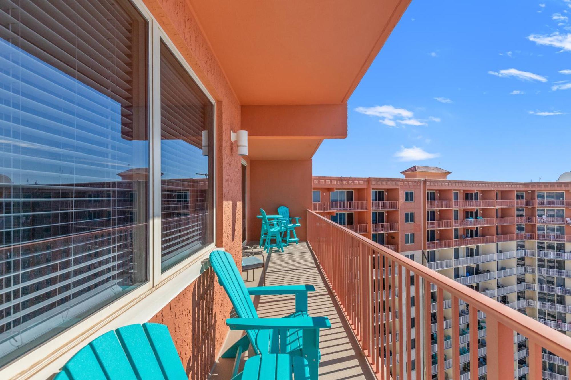 Penthouse With Beautiful Beach Views! 1 Bedroom, 2 Bathroom Penthouse! Панама-Сити Экстерьер фото
